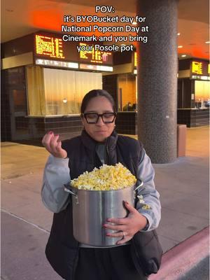 Happy national popcorn day 🍿 #popcorn #nationalpopcornday #popcornbucket #cinemark #popcorn🍿 