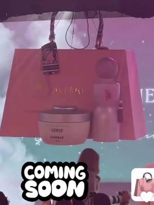 Coming soon  Sense Sense comes in a modern design bag with a special powder. Composition: Opening: Blackcurrant, Mandarin Heart: Jasmine, Iris, Cashmere, Orange Blossom Base: Musk Fragrance type: For her Perfume size: 75 ml سينس يأتي سينس في حقيبة بتصميم عصري مع باودر خاص. الافتتاحية : الكشمش الأسود، اليوسفي القلب : الياسمين، السوسن، الكشمير، زهر البرتقال القاعدة : المسك جنس العطر : لها حجم العطر : 75 مل MICHIGAN BASED Luluat Al Musk is the sole distributor of Taif Al Emarat Perfumes in the United States. And we have more brands from Middle East    Gissah  Ibrahim alqurashi  Dkhan  Dar Al teeb  Meillure Laverne Saray  Almajed oud AL ARABIA OUD Al Reef perfume  The queen  TATIRH Ramsat  Assaf  Free Shipping over 100$ within the Continental United States Visit our shop  luluat almusk shop 13816 w Warren Dearborn Michigan 48127 you can order from our website https://luluatalmusk.com/.  ‎‏ ‎‏#luluatalmusk #dearborn #michigan #bakhoor #perfect #performer #incense #dearbornheightsmichigan #perfume #perfumecollection #performer #امريكا #Love #instagood #photooftheday #fashion #beautiful #happy #cute #tbt #like4likee #followmefollowyou