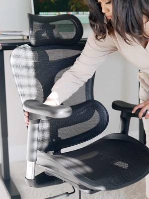 #wfhlife Game changer! @SIHOO Office #wfhlife #wfhmom #wfhjobs #standingdesk #sihoo #sihoooffice #sihooergonomicofficechair #fyp #homeofficedecor 