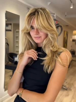 How’s Your Hair Feel? #naturalbeauty #blondegirl #longhair #layeredhaircut #nunziosavianosalon #nychairstylist #hairtok2025 #fypシ 