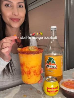 🥭 Let’s celebrate TikTok back with a spicy mangoneada!  Recipe: @joselyn ᢉ𐭩  #mangoneada #buzzball #mangobuzz #jarritos #mango #chili #chamoy #drink #drinkrecipe #lime #frozenmango #cocktail #cocktailrecipe 