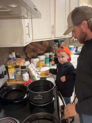 Chicken parm!#fypシ゚viral #fyp #cooking #cookingathometiktoktv #masonjar #yummy #homecooking #castiron #foryoupage #suppertime #delicious #suppertime #castironcooking #cookingwithjosh #thebackyardbin #letseat #chicken #chickenparmesan #italian #cheesy 