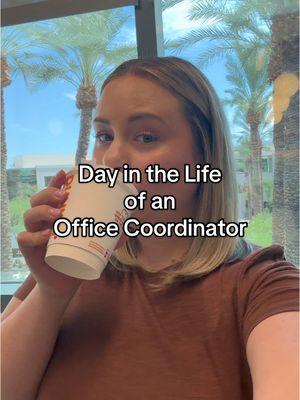 🍩Office Coordinator Things🍩 #officecoordinator #officemanager #ilovemyjob #dayinthelife #receptionist 