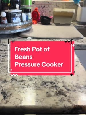 Who doesn’t love a fresh pot of beans. Anyone else grandfather ever say “happy a onion, so the 💨 don’t smell “ 😂 #beans #beanstiktok #freshpot #pressurecookerrecipe #beansrecipe #latina #fyp #mom #sahm #dinner 