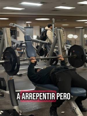 Párate y ve 👑👍☠️#gymmotivation #rendirsenoesopcion #eltemachayuda #modoguerra💪🔱 #mipastortemach 