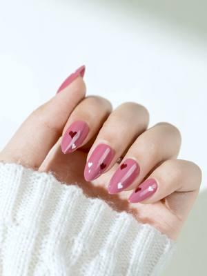 Simple and sweet for Valentine’s Day💕🤍 @jofayfashionofficial #jofayfashion #jofayfashionnails #pressonnails #nails #nailsoftiktok #pinknails #ValentinesDay #valentinesnails #valentinesdaygift #nailinspo #nailart #nailtrends #amazonfinds #heartnails #fyp