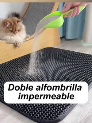 ¡Tengo un montón de preguntas acerca de cómo mantener su área limpia que viven con dos gatos en un espacio pequeño! Esto funciona de maravilla #cat #cats #catdad #catmom #catmat #cleancat #clean #catsoftiktok #fyp #cleanwithme #TikTokShop #catlitter #catlitterbox #pets #PetsOfTikTok #gift #giftideas #loveit #cattok #tiktokban 