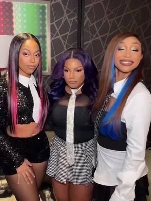 theres no videos but yall peep the fits? from when they were younger ??👀 #TeamOMG #OMG #bahjarodriguez #teambae #babydoll #zonnique #star #breaunnawomack #pink #purple #blue #omggirlz #motion 