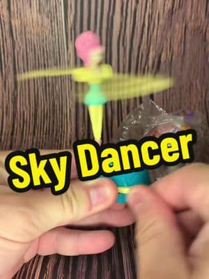 McDonald Sky Dancer #mcdonalds #happymeal #skydancer #kidstoy #90skids #90sthrowback #fyp #playing #flying #nostalgia @McDonald’s 