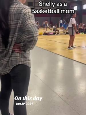 #onthisday @ShellyPerez9719 was showing her basketball mom side.. #shellyrob9719 #CasaTikTok #tiktok #tiktokpartners 