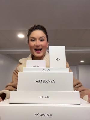 Better late than never! Unboxing my New Year content creation gadgets 🎁✨ He always knows how to spoil me ❤️ #GratefulWife #ContentCreatorLife #UnboxingTime#foryoupage #foryoutiktok #lotsoflove 