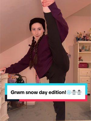 I love the snow and you guys so so much!!!🥹😃🥰🥰🥰❄️☃️⛄️⛄️ #grwm #wereback #fyp #foryoupage #snow #snowday #grwmroutine #goodmorning #morning #viralvideo #beaut #hair #makeup #viralvideo 