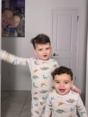 The boys wanted a turn to dance to ATP #shellyrob9719 #CasaTikTok #tiktok 