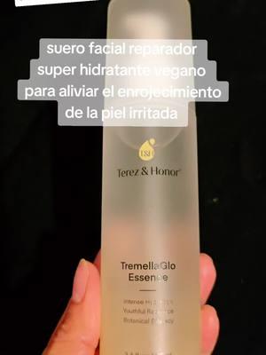 #fy #parati #TikTokShop #viralvideo #foryourpage #suerohidratante  este suero hidrante nos ayuda por si estuvimos mucho tiempo expuestos al sol 🌞 🥰