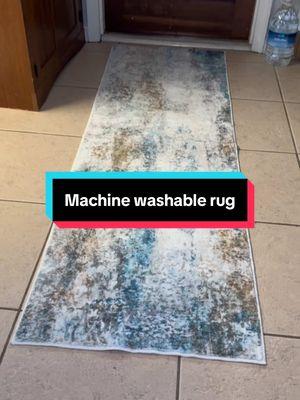 Lightweight machine washable rug #MachineWashableRug #LightweightRug #Carpet #WashableHomeDecor 