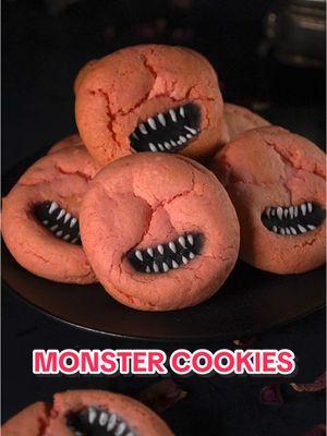 Foods not fun if it doesn’t threaten to bite you back.  #foodart #monsterfood #coolfood #cookiedecorating #baking 