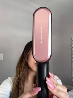 Cabello listo en menos de 10 min con este cepillo de @wavytalkofficial nada más fácil que arreglarte el pelo rápido para salir #mujeres #cabellolargo #tipsparaelcabello #wavytalkhair #wavytalkheatedbrush #wavytalk 