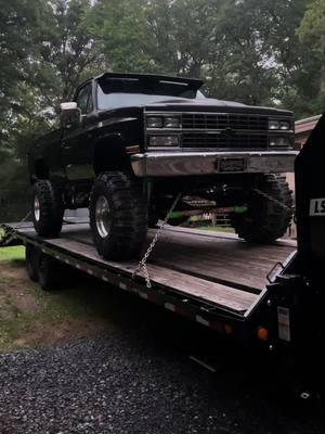 #gm #gmc #chevy #1984 #1984chevy #1984chevysquarebody #squarebody #squarebodychevy #chevysquarebody #squarebodyaddicts #squarebodynation #squarebodylife #squarebodytiktok #squarebody4x4 #squarebodygirl #liftedtrucks #lifted #fyp #fypシ #fypシ゚viral 