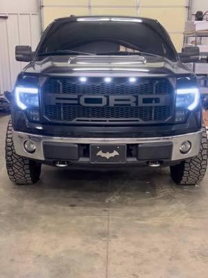 Fresh Ford project in the shop! 🛠️ Brannen hooked it up with white grille lights, sleek running lights in the tow mirrors, and brand-new headlights. ✨ Stay tuned for the walkthrough on YouTube coming soon! 🔥 #FordUpgrade #FordTurck #CustomLighting #SeeAndBeSeen #Sparksmith #ForYouPage #FYP #TruckTok