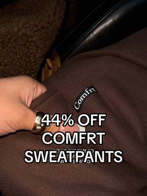 44% OFF FLASH SALE! These sweatpants are a MUST 👏🏽🤎🤭 #sweatpants #comfrtclothing #comfrt #comfrtsweatpants #sweatpantsoutfit #tiktokshopsweatpants #fypsweatpants #fypfashion #fyptiktokshop #TikTokShop #ttslevelup #brownaesthetic #brownsweatpants #browngirl #comfycute #brownoutfits 