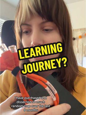 what even is a learning journey?? i am just really glad i started in 2019 without exposure to social media vs now where everything is packaged in layers & layers of content creator buzzwords #womenintech #networkengineer #ccna #homelab #jobsintech 