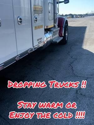 #semitrucks #boxtrucks #fors #kenworth #peterbilt #coldoutside #bbyitscold #gwttowork #monday #flatbed #wrecker #industrialcarrier #teamwork #dreamwork #respect #hardworkpaysoff #trucking #fedex #auction #heavydutywreckera @CalaveraTaliban @Lou 