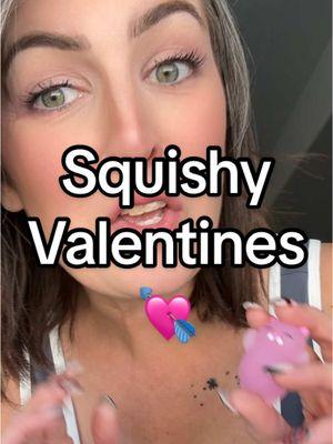 Get the cool mom points and get these valentines cards for your kiddos #ValentinesDay #valentines #valentinesdaycard #squishy #squishyvalentines 