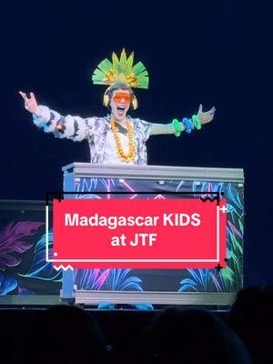 We like to move it, move it while watching @Wellesley Theatre Project’s preview of Madagascar KIDS at @Junior Theater Festival New Works Showcase! #juniortheaterfestival #performance #musical #madagascar #foryourpage #theatrekid #theatretiktok 