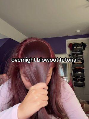 Replying to @Iamlaurenangel overnight blowout rods tutorial 🫶🏼 I can’t remember the girls video that I saw, but she knew what she was doing🥰 #fyp #overnightblowout #heatlesscurls #heatlesshairstyles #hairstyle #voluminoushair 