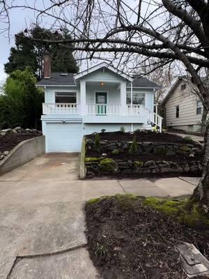 So much cute character at the base of Mt. Tabor. So walkable, dog friendly and the most artys-fartsy vibes in this old house. I loved the little pops of color and personality throughout this house, from cabinetry, to fun tile, it was so charming!  Not my listing but I can help you buy!  Listed at $749,900  MLS ID: 413693722 4 Bedrooms 🛌 3.5 Bathrooms 🛀 2,066 Square feet  $6,819 Annual property taxes  Schools:  K-5: Atkinson (8/10) 6-8: Harrison (5/10) 9-12: Franklin (7/10) *Ratings according to Greatschools.com, due diligence encouraged.  #PDX #Portland #Oregon #portlandoregon #portlandrealtor #pdxrealtor #pdxrealestate #portlandrealestate #pdxbroker #housegoals #househunting #realestate #realestateagent #realtorlife #bungalow  #curbappeal #dreamhome #homeforsale #houseforsale #portlandhomeforsale #renovated #Portlandhomesforsale #Portlandlife #Portlandliving #Portlandrealestate #Portlandrealty #walkableneighborhood #realestateexperts  #Portlandexpert  #bringthedog #justRealtorthings #tiktokviral #fyp #foryoupage #aesthetic Listed by Petra Anderson of Think Real Estate