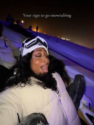 felt like I was flying down that hill😂😭  #bluemountainresort #datenight #snowtubing #livnisaac #blackcouples #dateideas #winterdateideas 