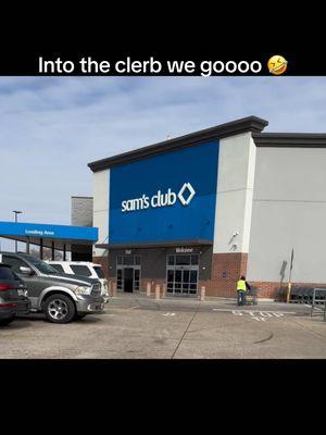 #samsclub #samsclubhaul #intheclerb #clerb #fyp #bananas #jeep #grocery #starbuckscreamer #coffee #shopwithme #over35 