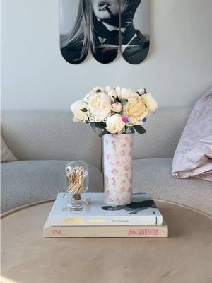 Apartment reset 💘 I thought the song was fitting:)  - #creatorsearchinsights #pinterestbedroom #pinterestapartment #girlapartment #resetroutine #cleaningmyapartment #cleaningmyroom  @IKEA @Amazon Home @Wayfair @1800flowers @target 