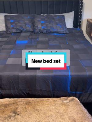 New duvet set #blue #bedding #duvetset #beddingset #tiktokshopping #boysbedroom #tiktokmadebuyit 