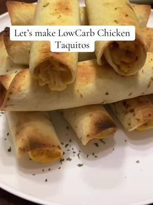 Chicken Taquitos 😋 #fypシ #EasyRecipe #chickentaquitos #taquitos #fyp #Foodie #lowcarb #lowcarbrecipes #lowcarbdiet #lowcarbfood #healthy #lowcarbwrap #foodtiktok 