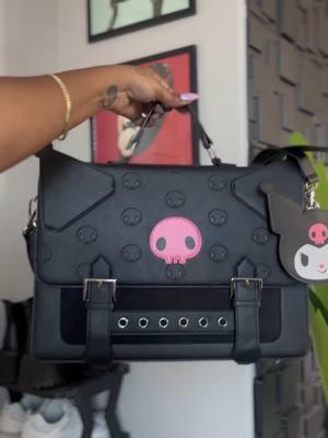 The cutest storage backpack 🖤🩷 @GeekShare  #geekshare #geekshareplus #backpack #storagebag #sanrio #kuromi #tote 