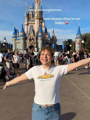 mein inneres Kind ist am heilen ❤️‍🩹 #disney #disneyworld #disneyworldflorida #disneyorlando #disneyland 