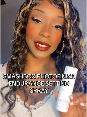 This setting spray kept my makeup in place paired with the primer and the eyeshadow primer I am unstoppable @Smashbox Cosmetics  #flipshop  #MakeupTutorials #smashbox #explore #photofinishprimer  #makeup #makeuptransformation #primeandprep #settingspray #fixingspray #smashboxcosmetics 