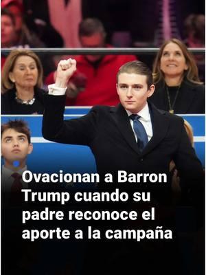 📌 Ovacionan a Barron Trump cuando su padre reconoce el aporte de sus ideas en la campaña presidencial. Al mencionar el aporte de sus hijos, la audiencia aplaudió al hijo del presidente. #InaugurationDay #ElRegresoDeTrump #DonaldTrump #Trump #Biden #JoeBiden #Melania #MelaniaTrump #Jill #JillBiden #WashingtonDC #UnivisionNoticias #Uninoticias