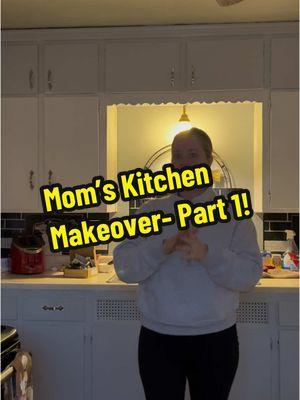 Kitchen renovation for under $300! 🤩 #kitchen #beforeandafter #diykitchen #diykitchenmakeover #kitchenmakeover #amazonfinds 