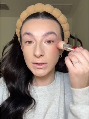 Grwm for dinner 🍽️ #grwmroutine #grwmmakeup #makeuptutorial #makeuptok #makeuptoks #grwmfordinner #dinnermakeup #fypシ #foryourpage #foryoupageofficiall 