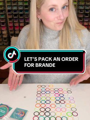 Let’s pack an order for Brande! #letspackanorder #packingorders #siliconerings #siliconering #jellybracelets 