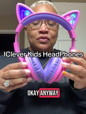 These @iCleverKids Cat Headphones Are Perfect for my granddaughter! #iclever #icleverkidsheadphones #headphones #bluetoothheadphones 