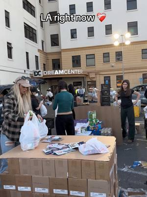 📍2301 Bellevue Ave @LA Dream Center They’re still taking volunteers from 9am-7pm this week! (closed on Sunday) #dreamcenter