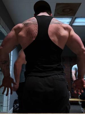 bulletproof back soon. #back #gym #lift #motivation #real #lat #latspread #workout #fitness #FitTok #gymton #trend #viral #fyp #fup #foryoupage 