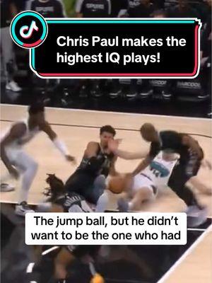 Chris Paul makes the highest IQ plays! #forupage #foru #fyp #sportstiktok #NBA #chrispaul #spurs