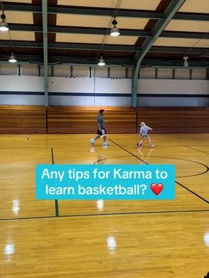 #basketball #basketballtiktok #autistic #autistictiktok #autisticchild #learningbasketball #newsport 