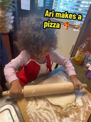 Next time I want my jalapeños, pineapple, tomato, feta cheese & olives 🫢 #ariellaamor #2025 #fyp #parenting #toddlertok #cooking #kidsactivity #tiktokban #ban #yum #pizza 