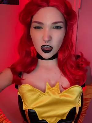 Reposting one of my favorite videos I’ve made. Don’t worry about why. ☺️☺️☺️ #dcbombshells #dcbombshellscosplay #dcbombshellsbatgirl #batgirl #batgirlcosplay #barbaragordon #barbaragordoncosplay #dccomics #dcuniverse #comicbooktiktok #batfam #gotham 