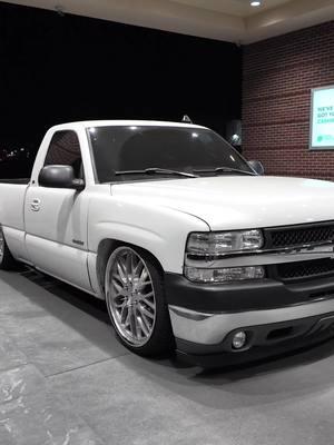 #singlecab #bubbleeye #tnp #low #satrucksaintforeveryone #paloma #realatable 